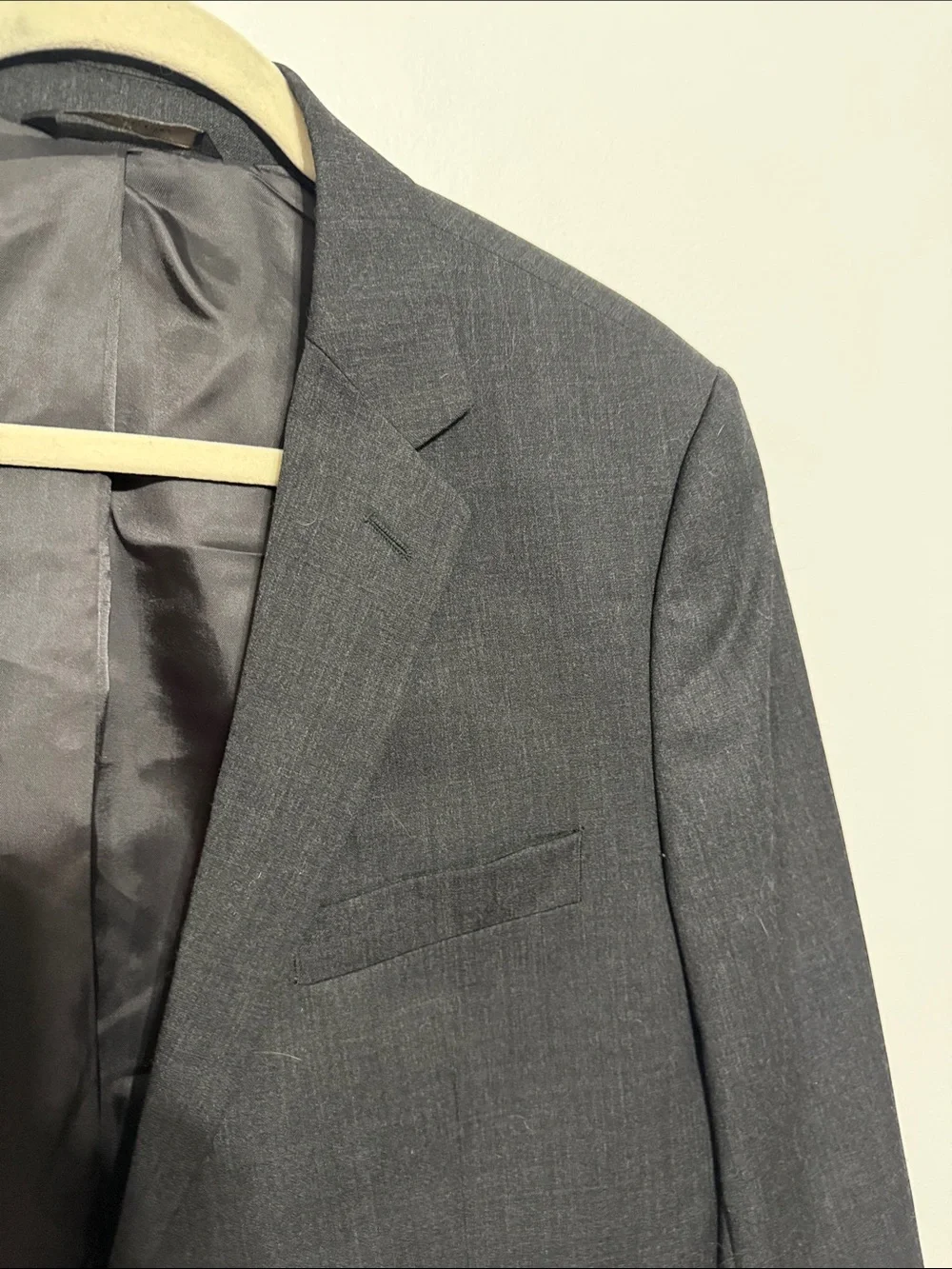 Classic Men's Banana Republic tailored Slim Fit Two-Button Blazer
